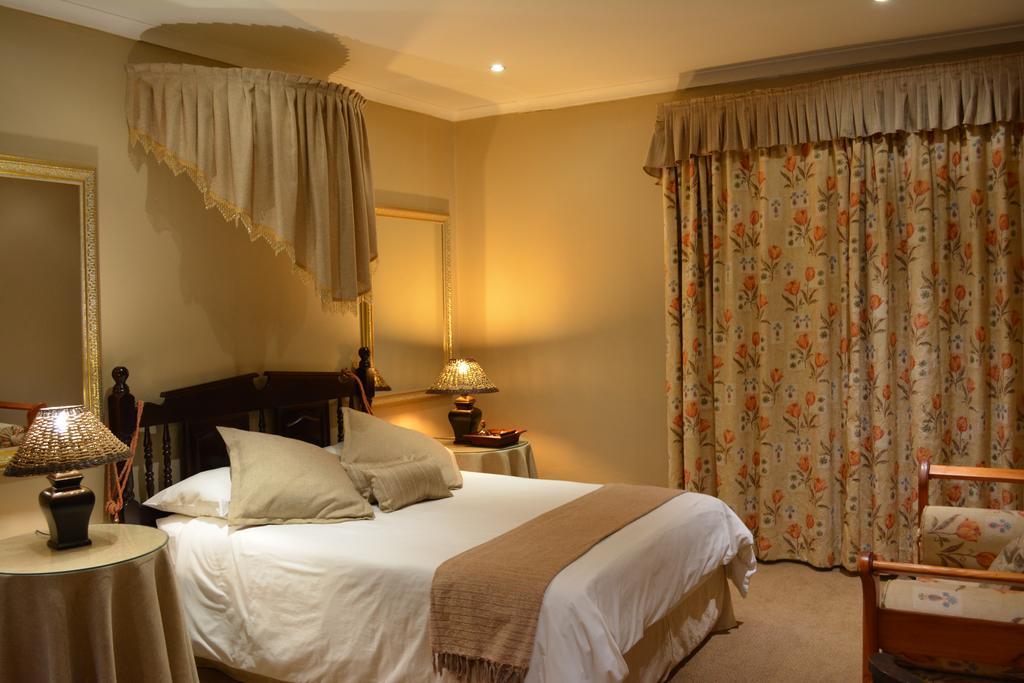 Le Chateau Guest House And Conference Centre Kempton Park Zewnętrze zdjęcie