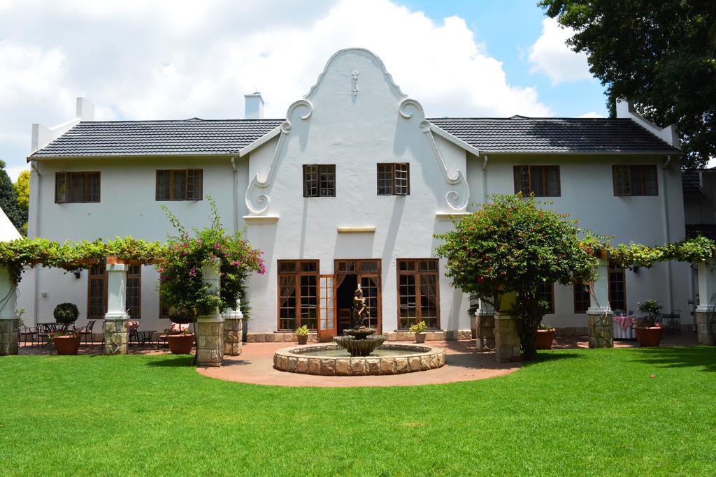 Le Chateau Guest House And Conference Centre Kempton Park Zewnętrze zdjęcie