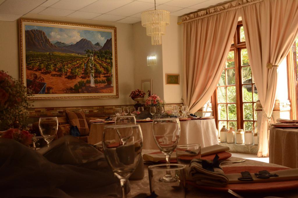 Le Chateau Guest House And Conference Centre Kempton Park Zewnętrze zdjęcie